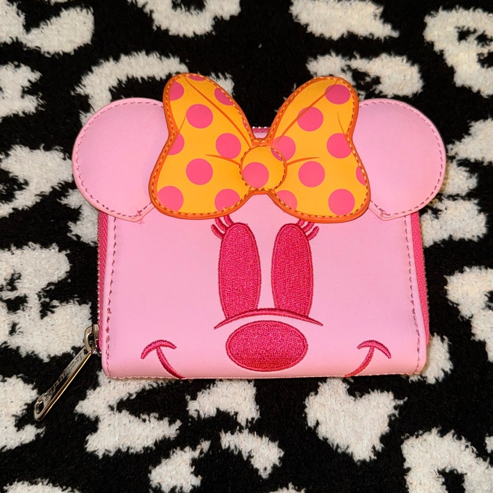 Loungefly Disney Minnie Mouse Ghost Wallet Pink With Polka Dot Bow Zip Around